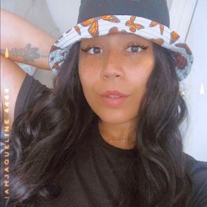 Meet your Posher, Karina